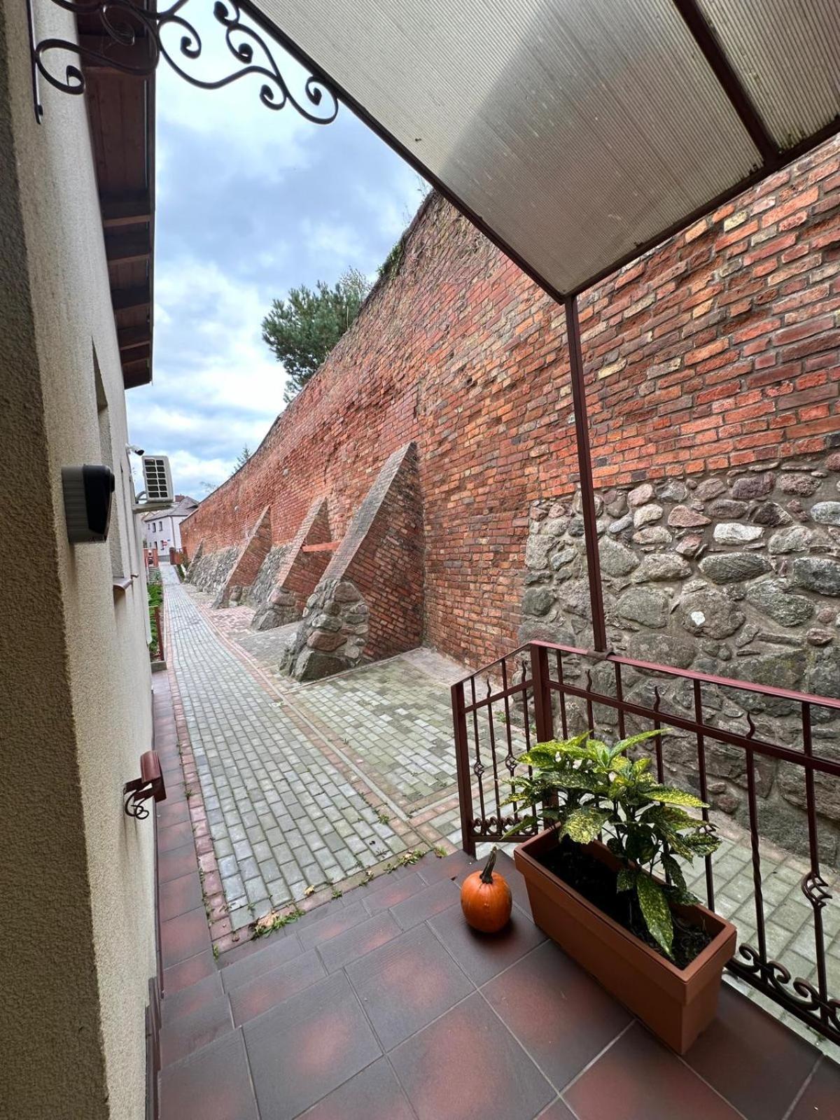 Apartament Bena Ze Zjawiskowym Tarasem Widokowym Хелмно Екстер'єр фото