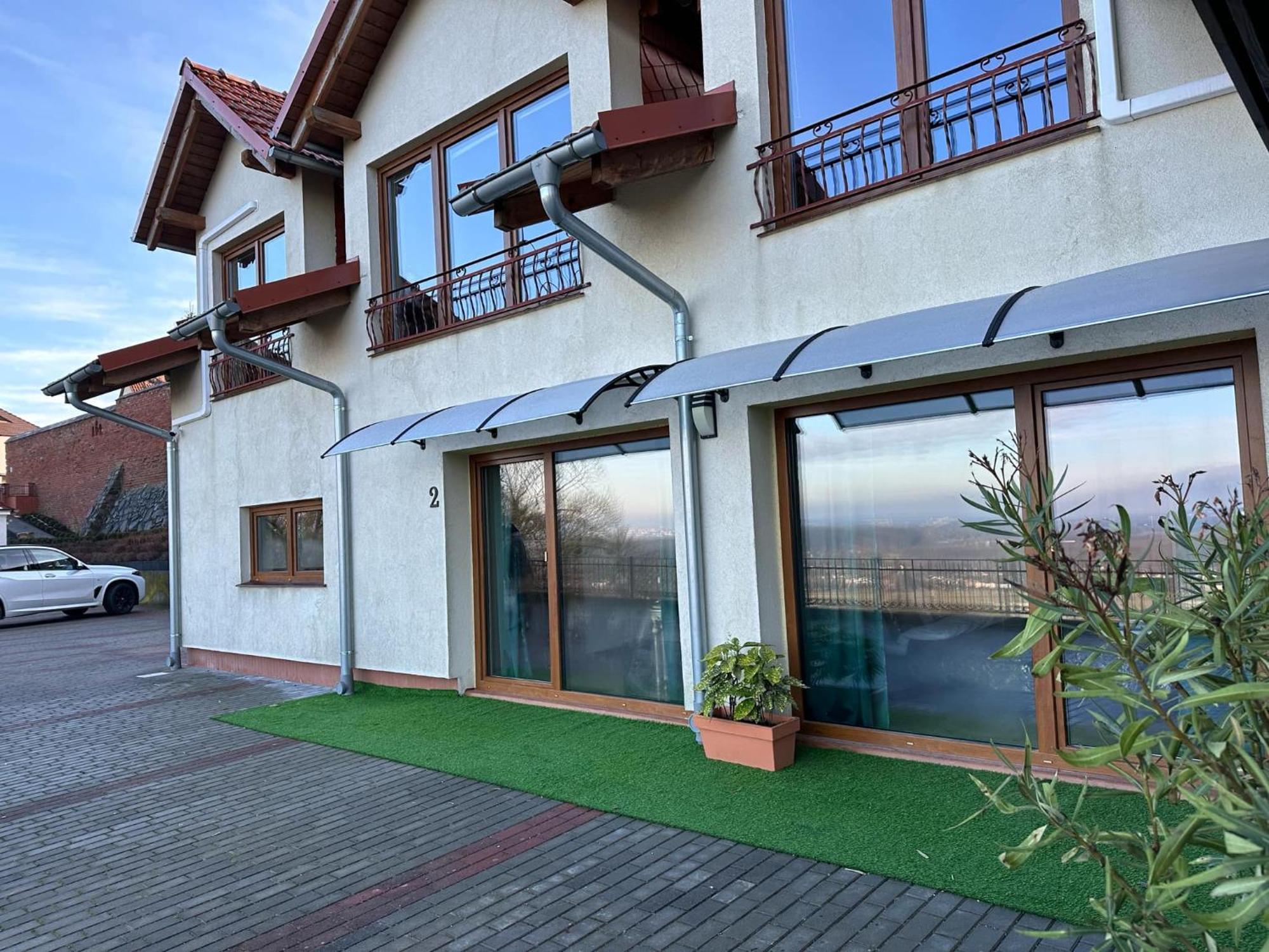 Apartament Bena Ze Zjawiskowym Tarasem Widokowym Хелмно Екстер'єр фото